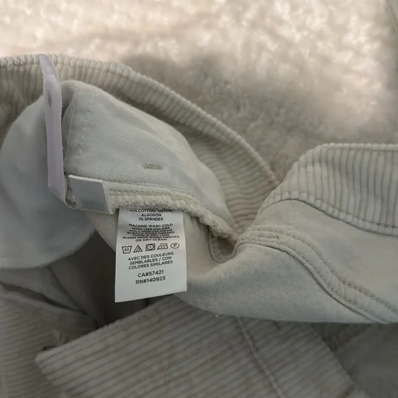 LOFT Made And Loved Straight Corduroy Pants Whisper White Size 8 / 29 - Picture 9 of 9